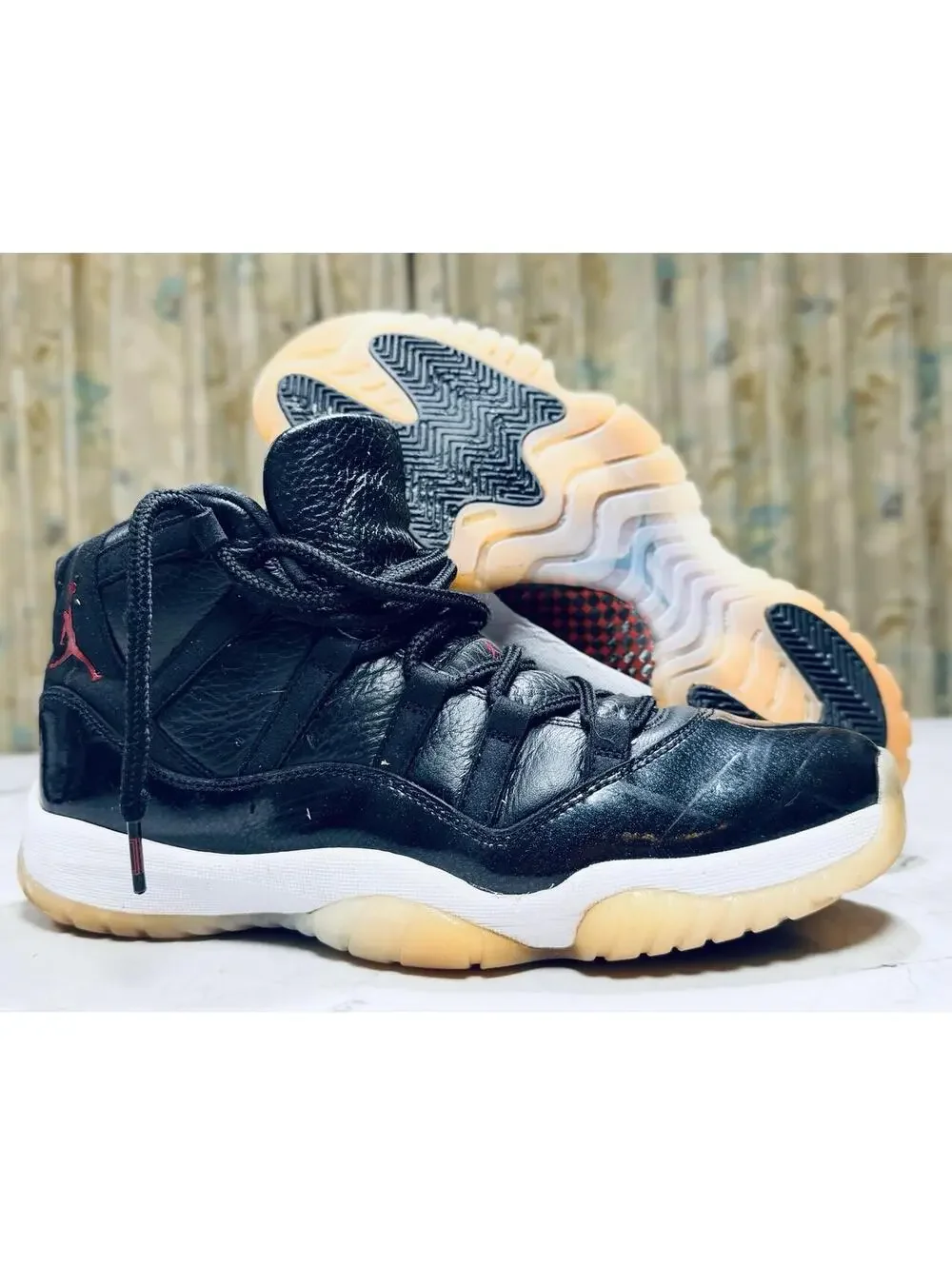 Size 11 - Nike Air Jordan 11 Retro 